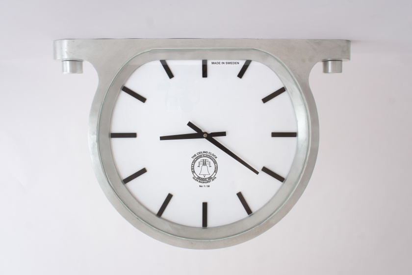 The Ceiling Clock, timepiece